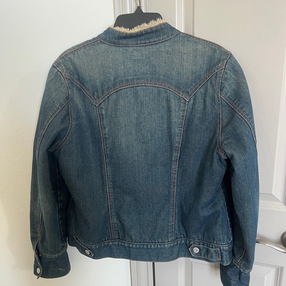 GAP Blue Denim Jacket with Cream Faux Fur - Picture 3 of 4